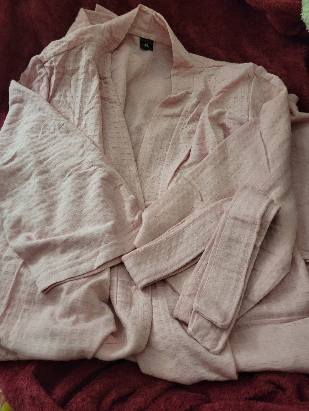 NEW Women's Waffle Weave Spa Robe With Belt